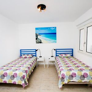 Habitación con 2 Camas Individuales